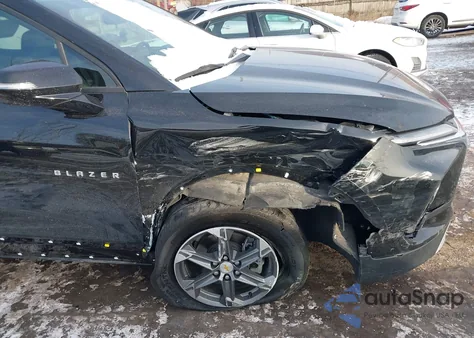 2024 Chevrolet Blazer Fwd 3Lt из США, поврежденный, VIN 3GNKBDRS7RS149971